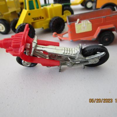 #16 10 Medium size - trucks trailers, motorcycle