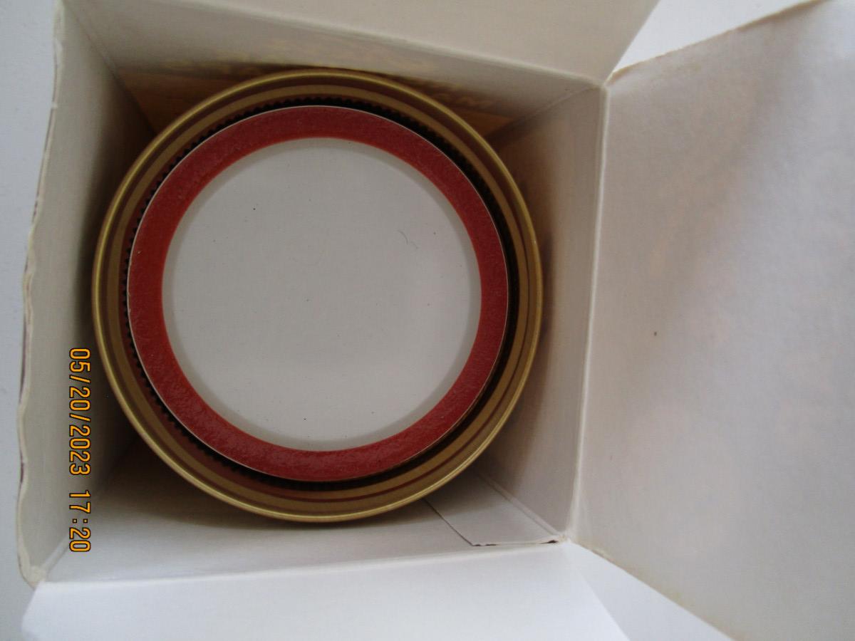 24 New Kerr Canning lids and rings regular mouth size 1 dozen