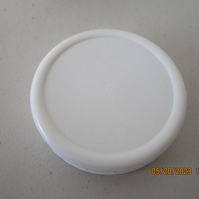 #25 Ball Plastic storage caps regular mouth size