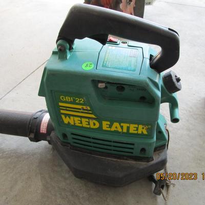 #28 Weed Eater model GBI22 gas blower