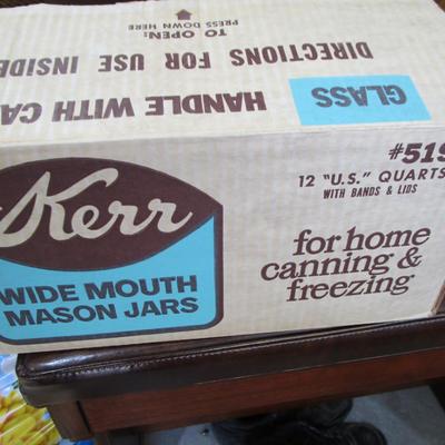 #29 Vintage Quart canning jars wide mouth 1 dozen