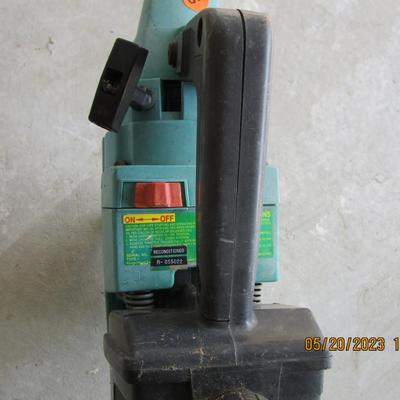 #37 Weed Eater model GTI17XP gas trimmer