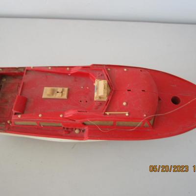 #43 "Pier 66" toy boat