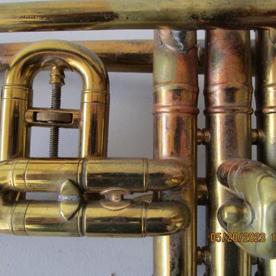 #46 Vintage Conn Cornet model 80A Victor, gold tone, with opera glass slide, needs work