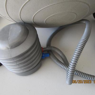 #52 Exercise ball with pump, pair of 10 lb weights, vintage 1970's resistance exercise trainer