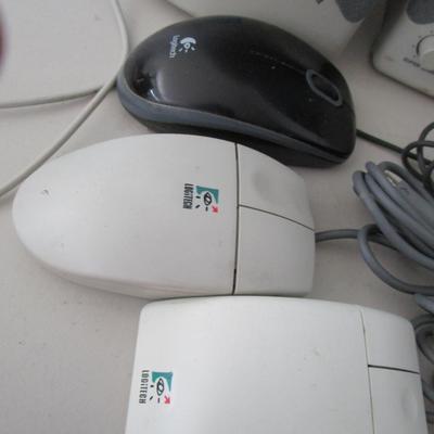 #58 Computer items