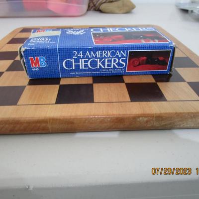 #61 Wooden Checker Board w/ checkers, real nice board