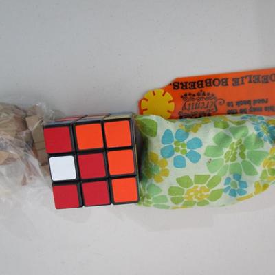 #65 Rubik's cube, wood puzzle, Deelie bobbers game