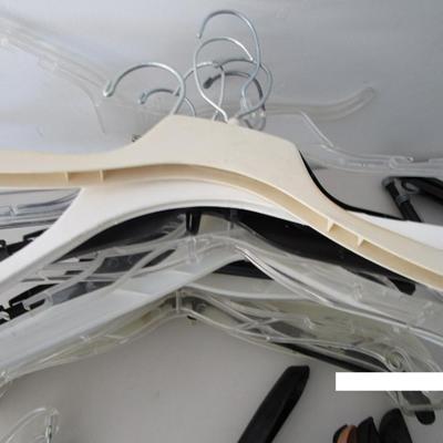 #67 Hangers