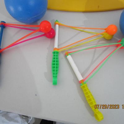 #76 Toys