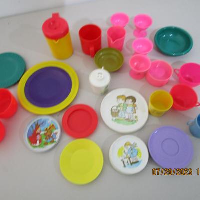 #80  Pretend dishes