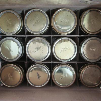 #84 Vintage quart canning jars wide mouth 1 dozen