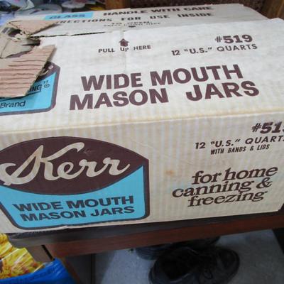 #87 Vintage quart canning jars wide mouth 1 dozen