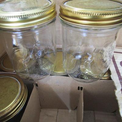 #89 Vintage pint canning jars wide mouth 1 dozen
