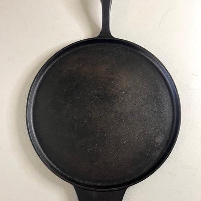 CAST IRON Fryer & Griddle