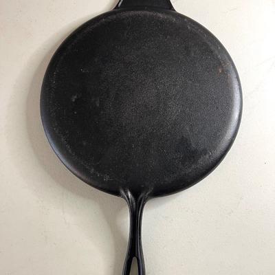 CAST IRON Fryer & Griddle