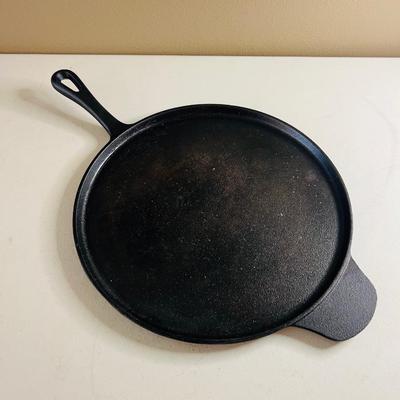 CAST IRON Fryer & Griddle
