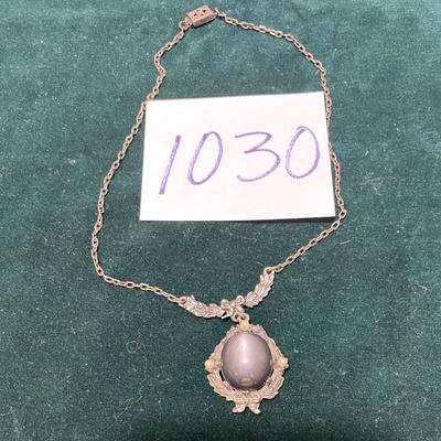 Vintage Pendant Necklace