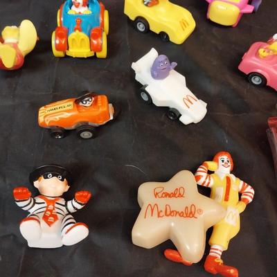 COLLECTION OF VINTAGE MCDONALDS TOYS, PLAY MAKEUP AND LAMB CHOPS