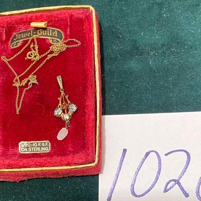Vintage Jewel Guild Neclace