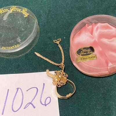 Vintage Abon Glove Ring