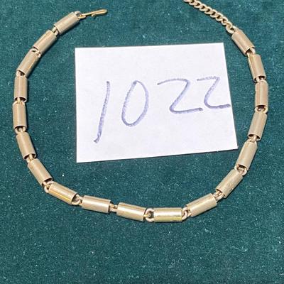 Vintage Gol Tone Necklace