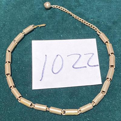 Vintage Gol Tone Necklace