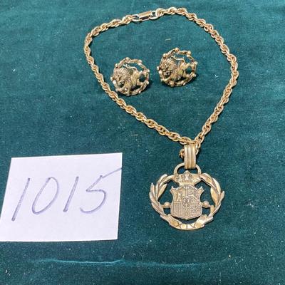 Vintage Kent Coat of Arms Necklace with Clip Earrings