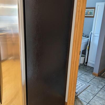 Whirlpool Refrigerator 25.6 Side by Side