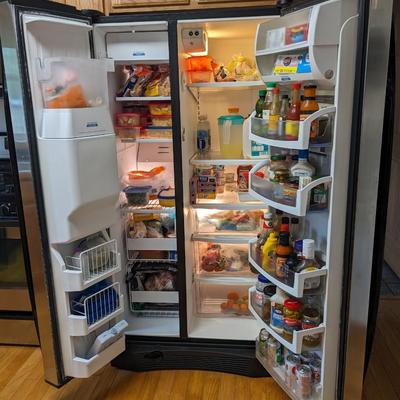 Whirlpool Refrigerator 25.6 Side by Side