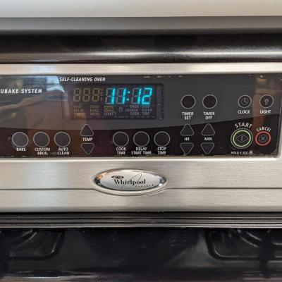 Whirlpool Gold GS445LEMS 30 Inch Freestanding Gas Range