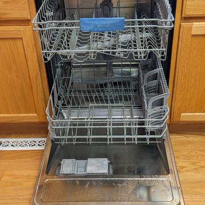 Bosch SHX43P15UC/53 Dishwasher