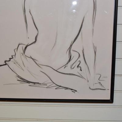 Minimalist Chic Woman in Sitting Pose Wall Art measures 29"x23.25"