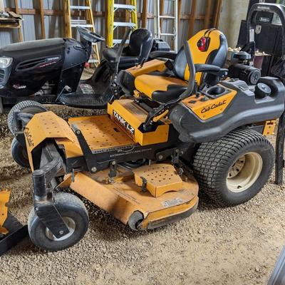 Cub Cadet Tank Commercial LZ