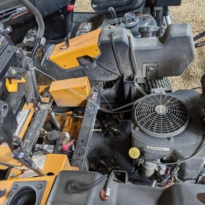 Cub Cadet Tank Commercial LZ