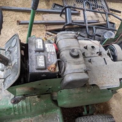 John Deere 112 TO652