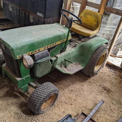 John Deere 112 TO652