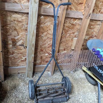 American Manual Grass Cutter