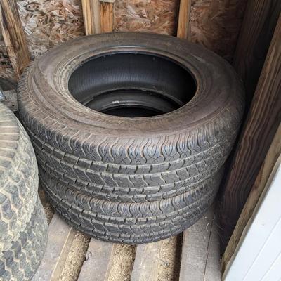 2 Cooper Tires 255/65R17