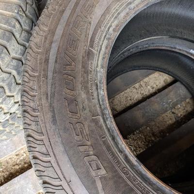 2 Cooper Tires 255/65R17