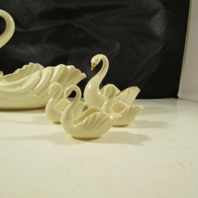Collection of Lenox USA Porcelain Swans- Assorted Sizes