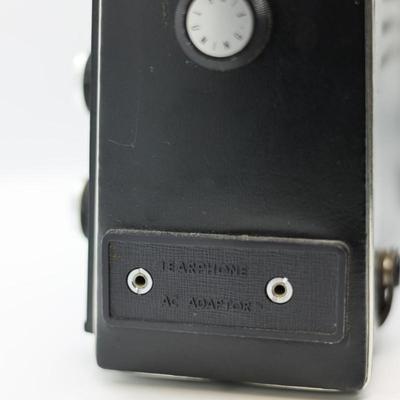 Vintage Magnavox Portable Radio
