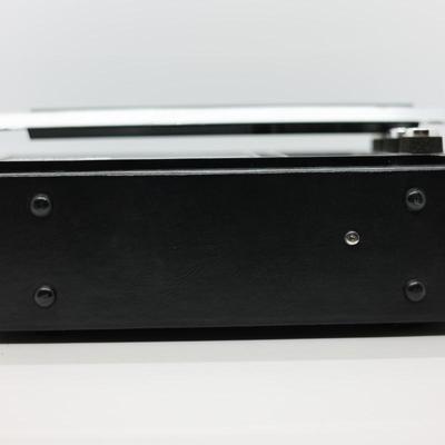 Vintage Magnavox Portable Radio