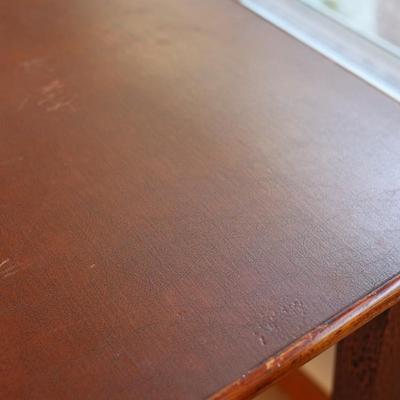 One Drawer Desk