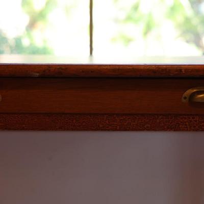 One Drawer Desk