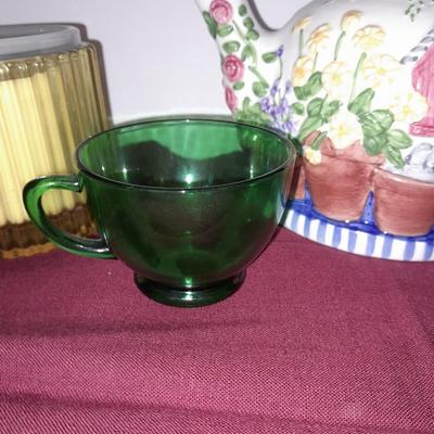 FIB Floral Birdhouses Garden Design Ceramic Tea pot with two green colored mugs, table cloth and yellow candle
