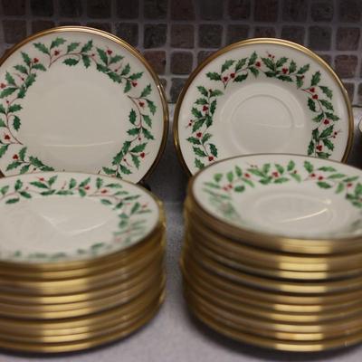 Lenox Holiday Set - (51) Piece Set