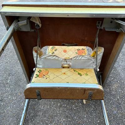 1950â€™s - 1960â€™s Vintage Kids High Chair