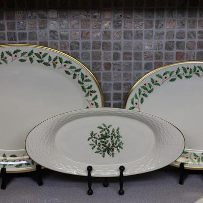 Lenox Holiday Set - (14) Piece Set