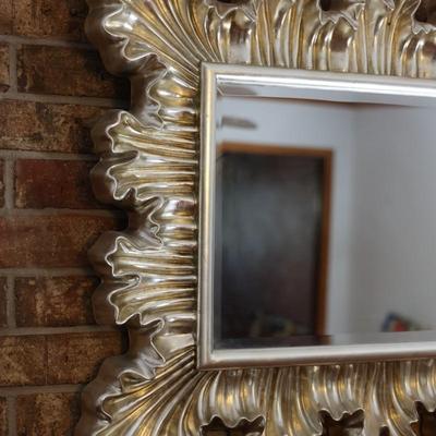 Lavish Silver Acanthus Leaf Wall Mirror